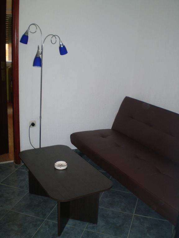 Apartmani Marija&Damir Vir Dış mekan fotoğraf